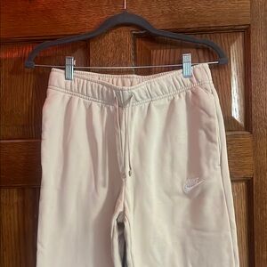 Nike Cream Sweatpants Relaxed Fit